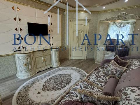 квартира по адресу Патриарха Мстислава Скрипника ул., 40