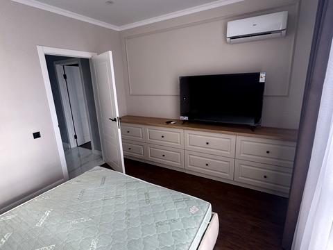 квартира за адресою Зарічна вул., 6