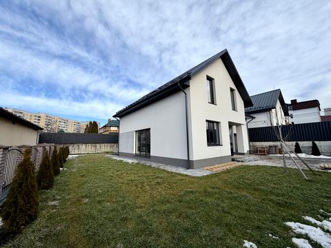 дом по адресу Полевая ул., 8