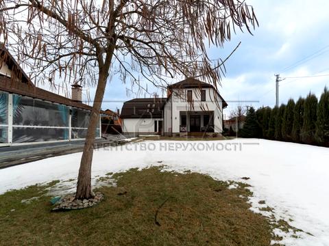 будинок за адресою Шкільна вул.