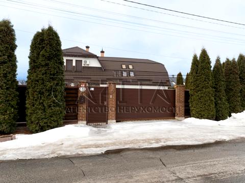 будинок за адресою Шкільна вул.