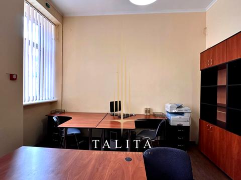 коммерческая по адресу Грушевского ул., 23