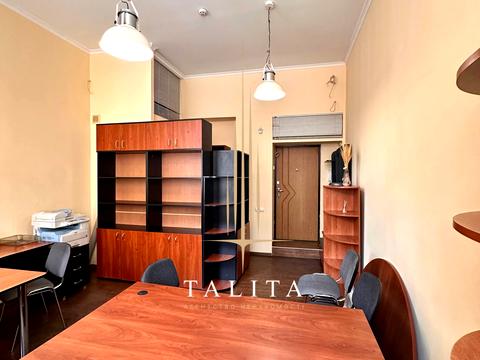 коммерческая по адресу Грушевского ул., 23