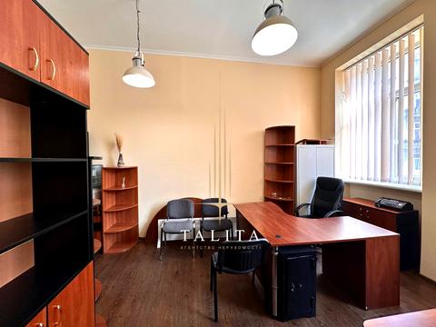 коммерческая по адресу Грушевского ул., 23