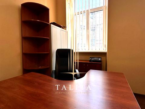 коммерческая по адресу Грушевского ул., 23