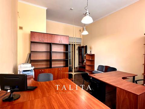 коммерческая по адресу Грушевского ул., 23