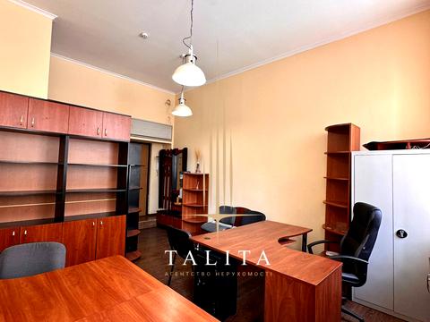 коммерческая по адресу Грушевского ул., 23