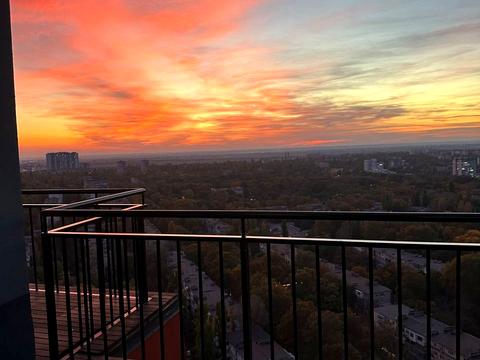 квартира за адресою Академіка Філатова вул., (Будинок 4)