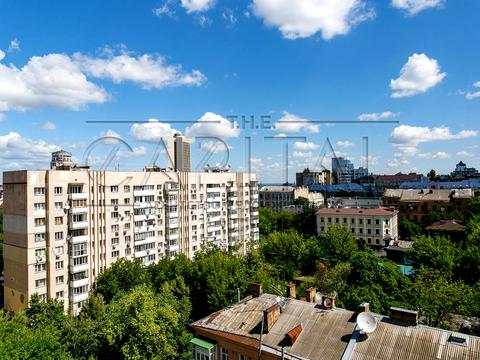 квартира за адресою Бульварно-Кудрявська вул. (Воровського), 17