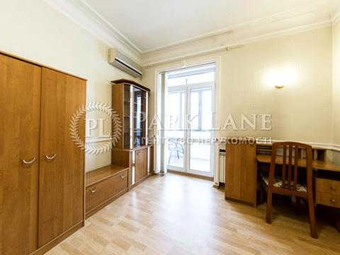 квартира за адресою Київ, Богдана Хмельницького вул., 61