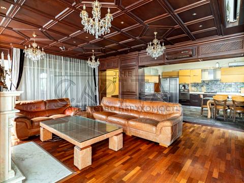 будинок за адресою Огіркова вул.