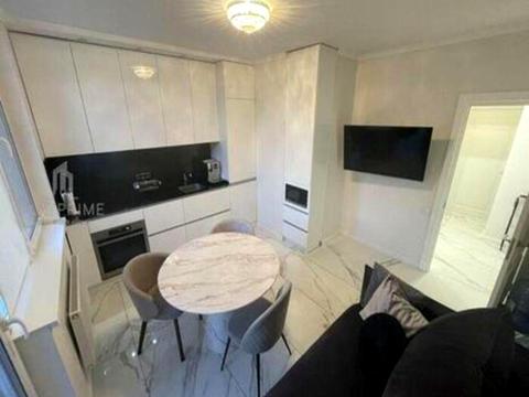 квартира за адресою Степана Рудницького вул. (Академіка Вільямса), 3/7