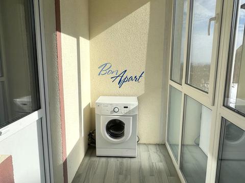 квартира за адресою Академіка Лебедєва вул., 1