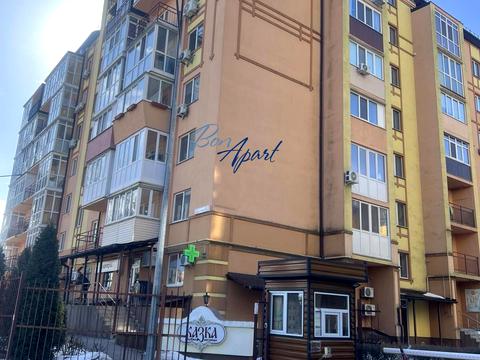 квартира за адресою Академіка Лебедєва вул., 1