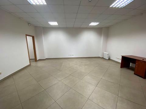 комерційна за адресою Митрополита Василя Липківського вул. (Урицького), 45