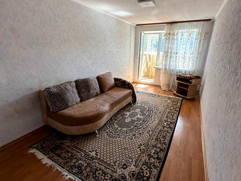 квартира за адресою Квартальна вулиц вул. (Гладкова), 13