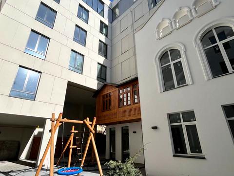 квартира за адресою Євгена Коновальця вул. (), (Будинок)