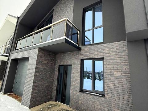 будинок за адресою Центральна