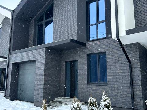 будинок за адресою Центральна