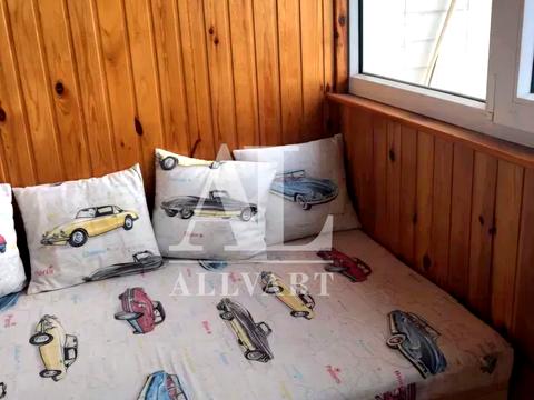 квартира за адресою Сім'ї Прахових вул. (Гайдара), 27