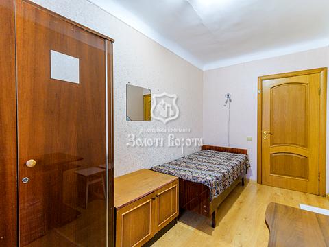 квартира по адресу Строителей ул., 24