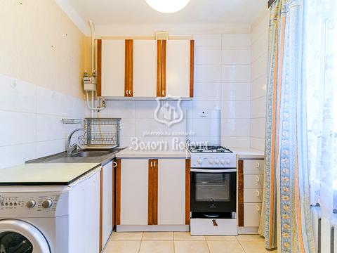 квартира по адресу Строителей ул., 24