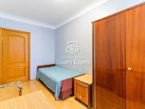 квартира по адресу Строителей ул., 24