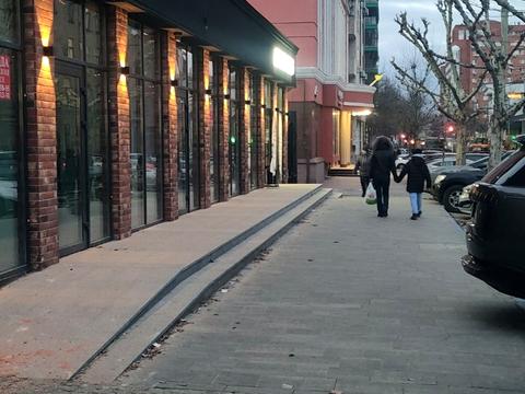 комерційна за адресою Дніпро, Європейська вул. (Миронова), 3