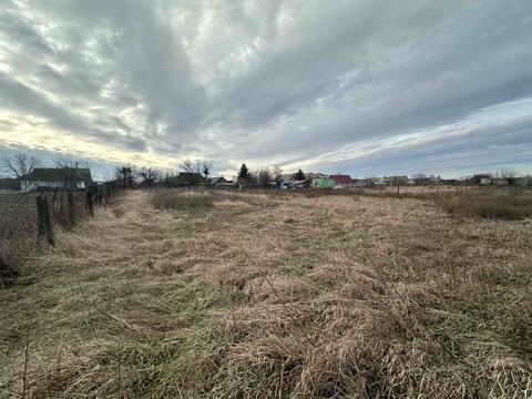 участок по адресу Октябрьская ул.