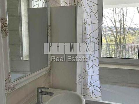 дом по адресу Соломіі Крушельницькоі