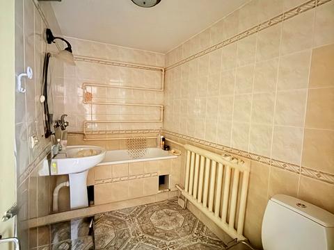 будинок за адресою Довга вул., 77-А