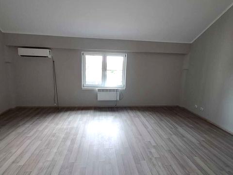 коммерческая по адресу Петра Сагайдачного ул., 2