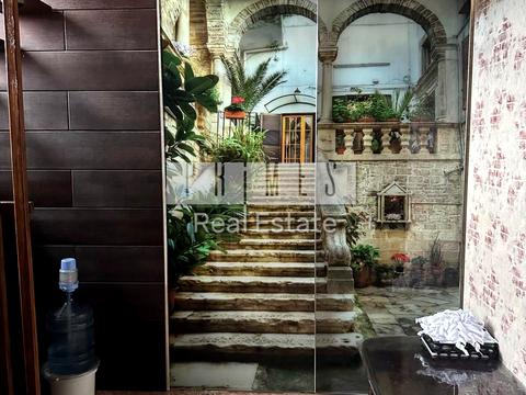 будинок за адресою Залізнична вул., 24