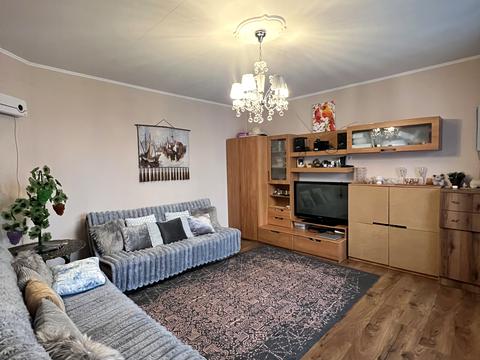 квартира за адресою Тролейбусна вул., 30