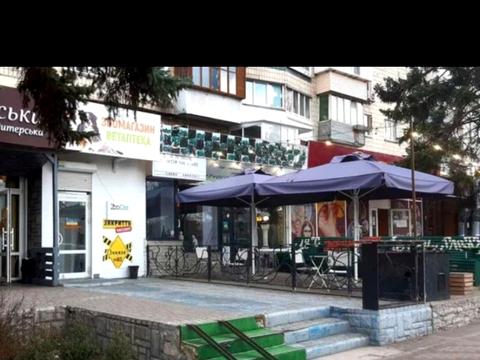 комерційна за адресою Русанівська набережна вул., 4