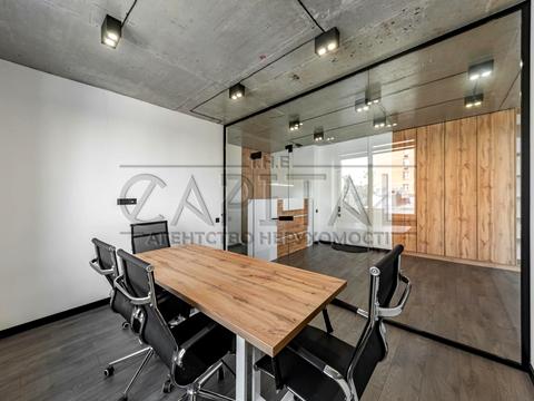 комерційна за адресою Кузнєцова Миколи вул., 60/19