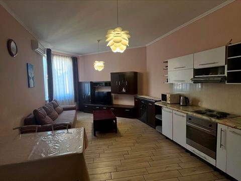 квартира за адресою Середньофонтанська вул., 19-А