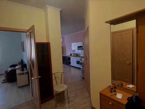 квартира за адресою Середньофонтанська вул., 19-А