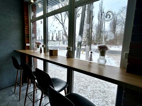 комерційна за адресою Богдана Хмельницького просп. (Героїв Сталінграда), 229