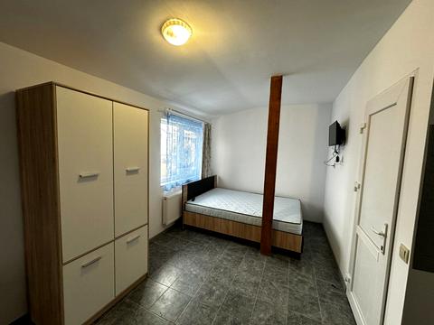 квартира за адресою Івасюка, 1