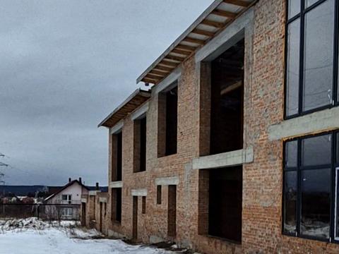 дом по адресу Довженка  Угринів, 3