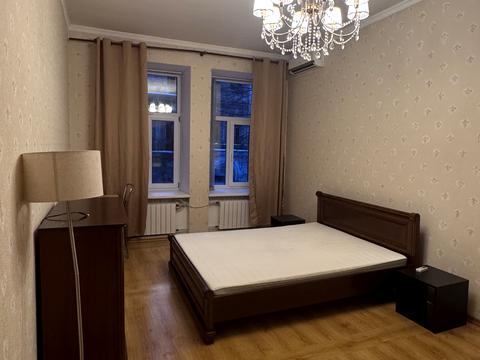 квартира за адресою Олександра Кониського вул., 20