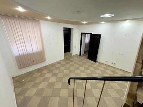 комерційна за адресою Гоголя вул., 6