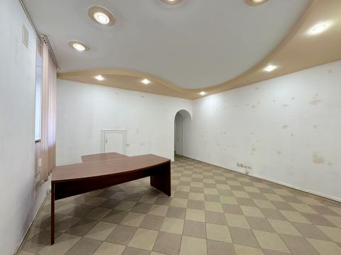 комерційна за адресою Гоголя вул., 6