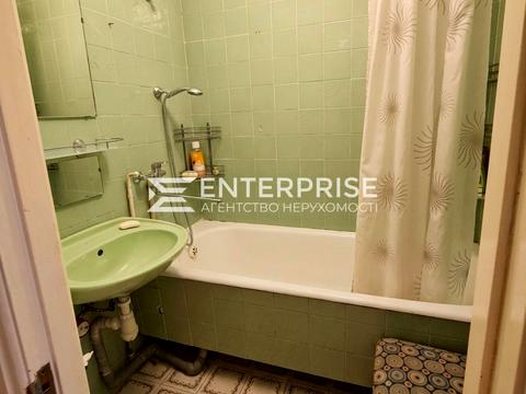 квартира по адресу Ревуцкого ул., 8