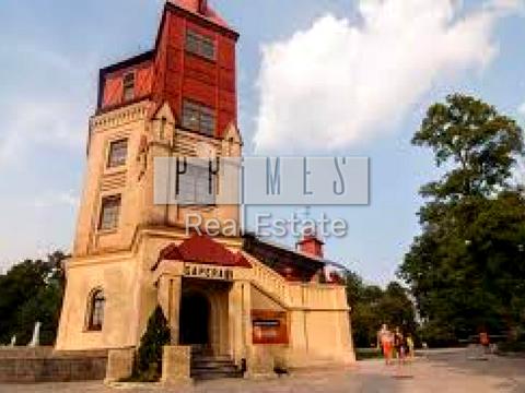 комерційна за адресою Михайла Грушевського вул., 9