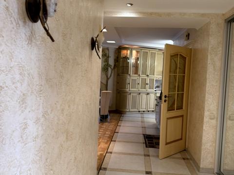 квартира за адресою Повстанська вул., 19