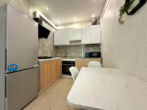 квартира по адресу Героев Майдана ул., 5