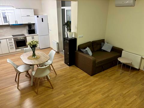 квартира за адресою Регенераторна вул., 4 к5