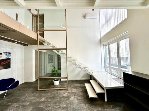 комерційна за адресою Зарічна вул., 6 к1